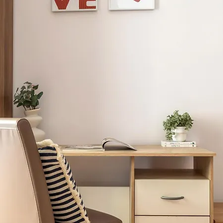 Urban Lights Apartment In Downtown Budapest Exterior photo